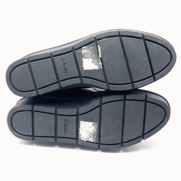 Clarks Women’s Airabell Ankle Boots Patent Leather Zip Wedge Whimsigoth Sz 8 - Picture 7 of 8